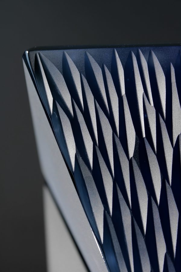 Améthyste, détail décor Sculpture pyramidale- Améthyste