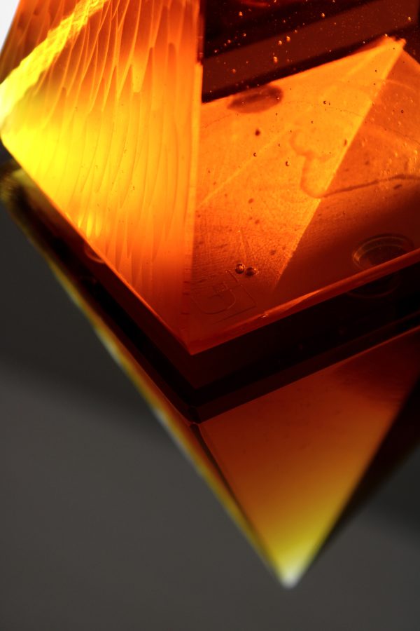 Sculpture pyramidale- Topaz